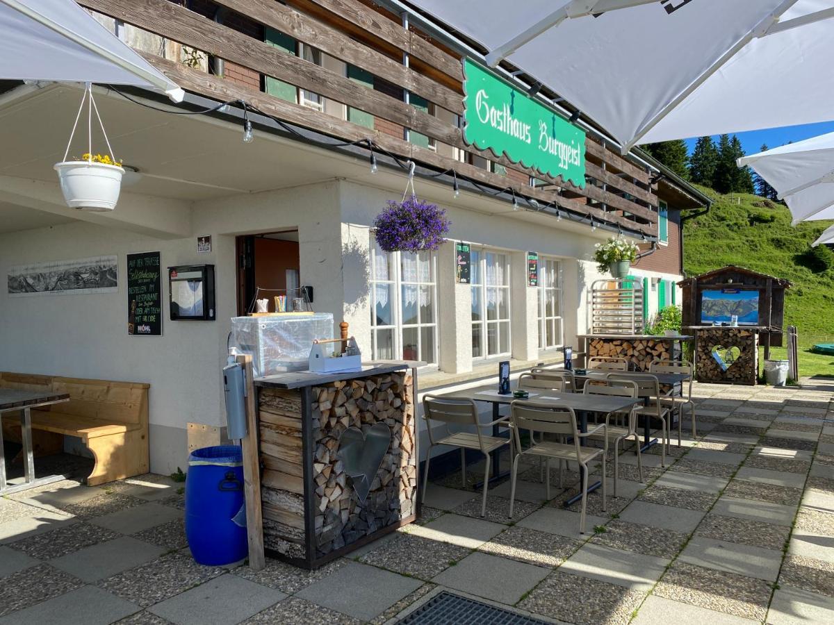 Rigi-Burggeist Alpine Guesthouse Герзау Екстериор снимка