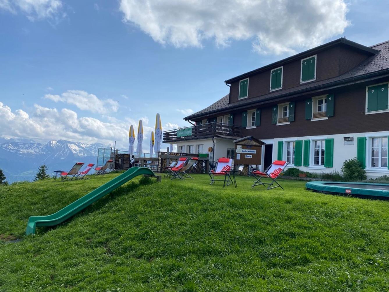 Rigi-Burggeist Alpine Guesthouse Герзау Екстериор снимка